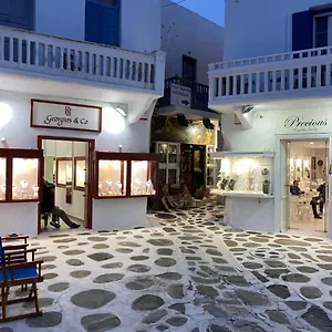 Cozy Mykonos Town